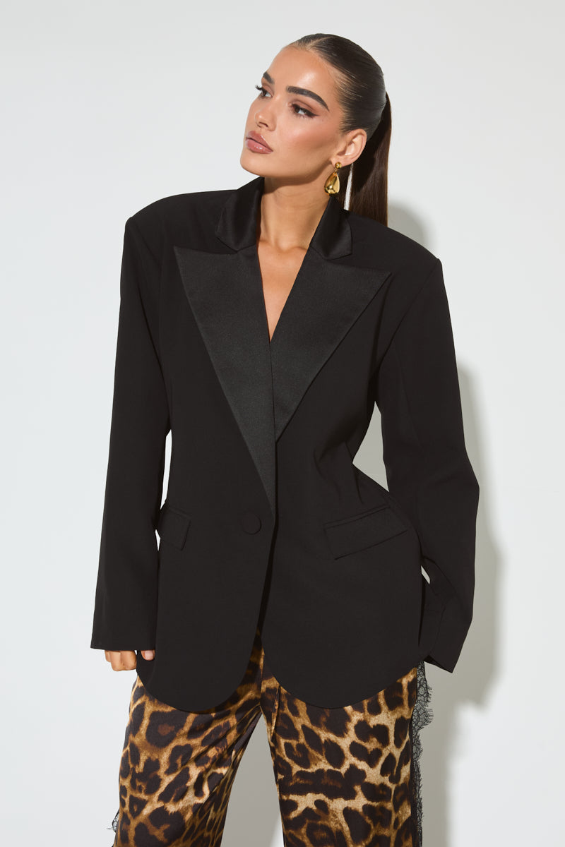 RAE Black Oversized Blazer