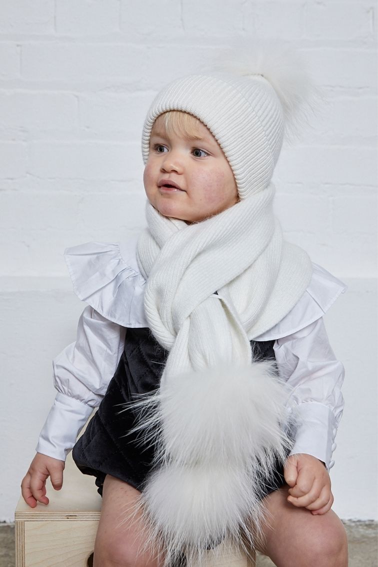 Kids best sale white hat